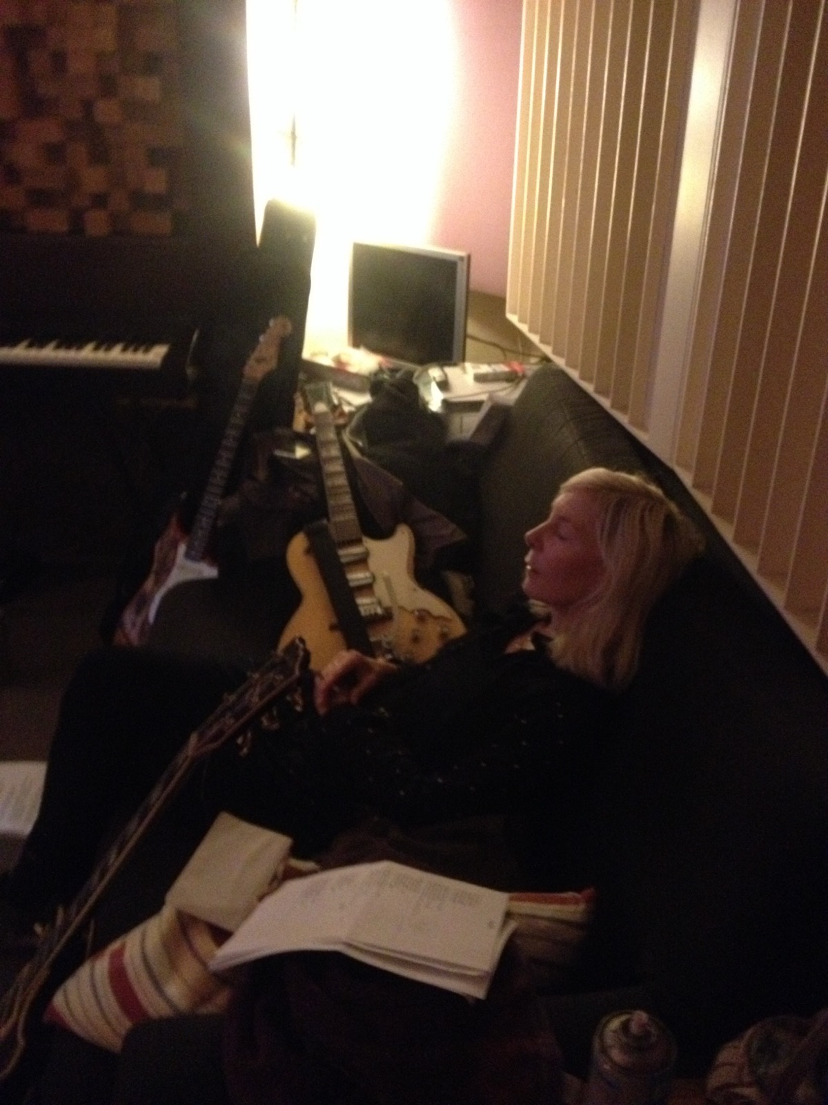 Emma Foreman en studio