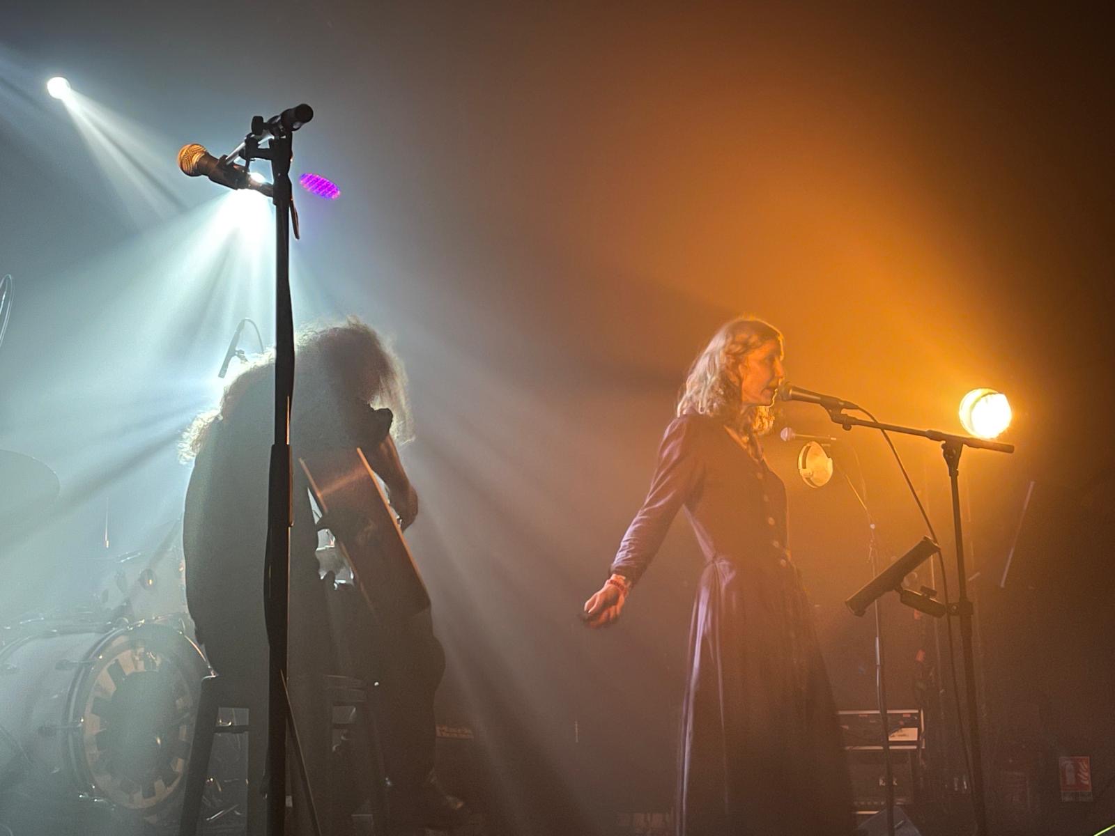 En concert